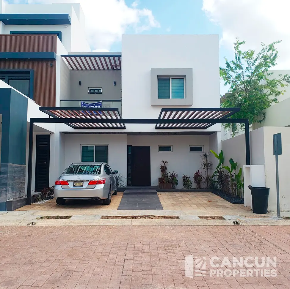 4 Bedroom House for Sale in Río Residencial, Cancun
